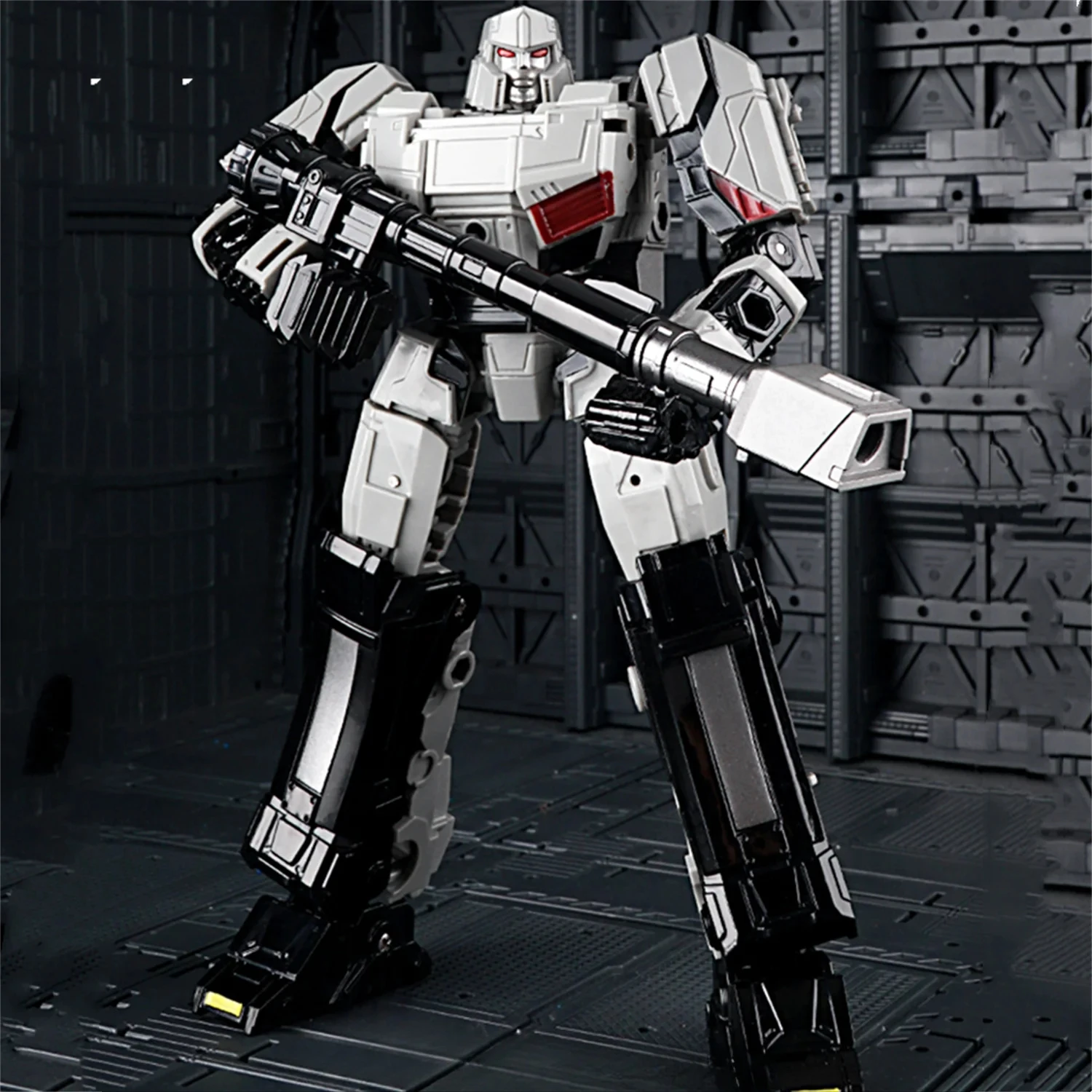 【متوفر】 ألعاب شخصيات الحركة Jinke Model The Transformation One Op Prime Bee Mg Tank Megatank Metal Robot