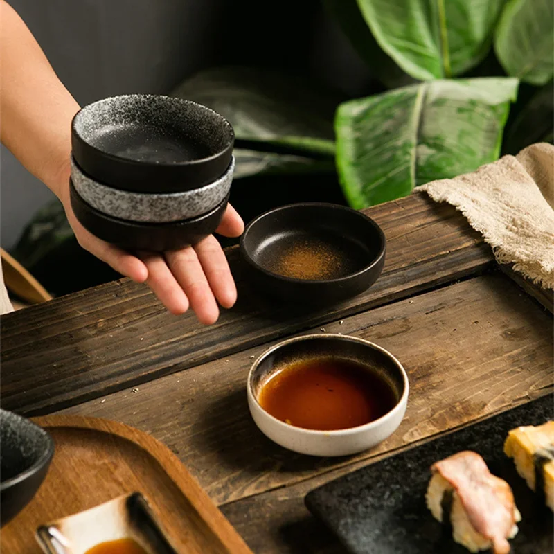 Japanese Seasoning Dish Household Ceramic Dish Soy Sauce Vinegar Dip Plate Creative Special-shaped Small Plate Kitchen Supplies