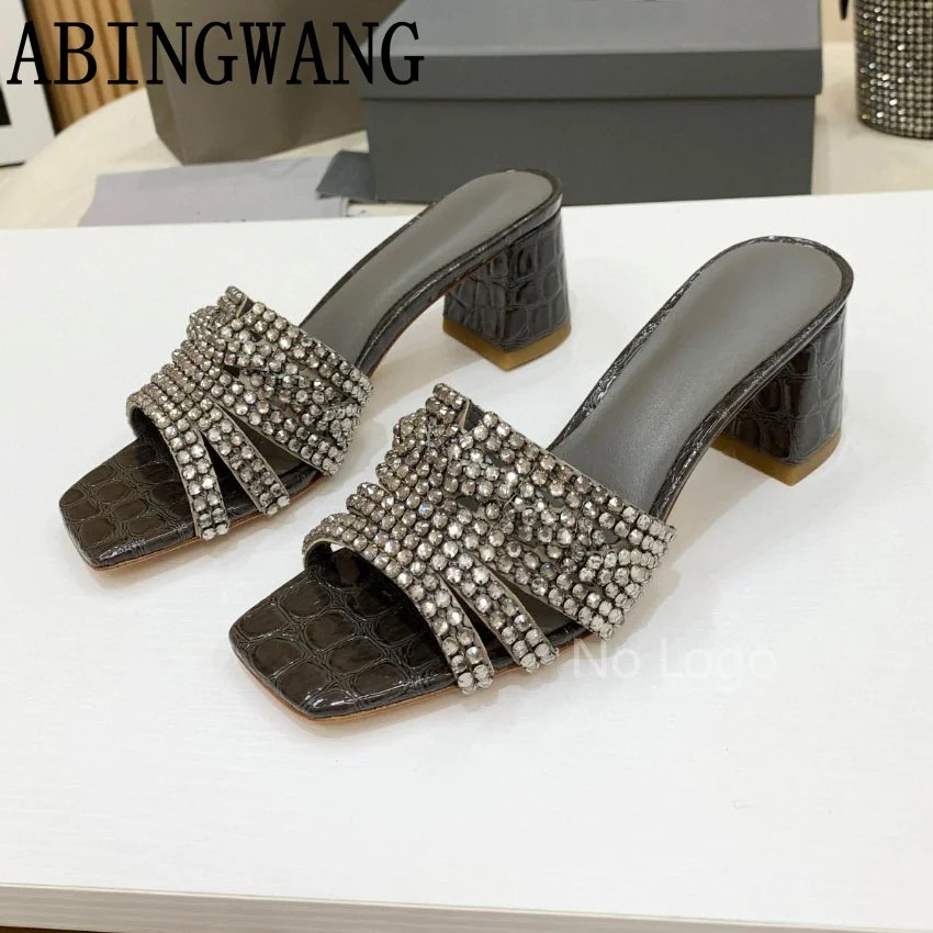 

Summer New Leather Crystal Square Toe Open Toe Square Heels Slippers for Women High Quality Sexy Party Dress Pumps Shoes
