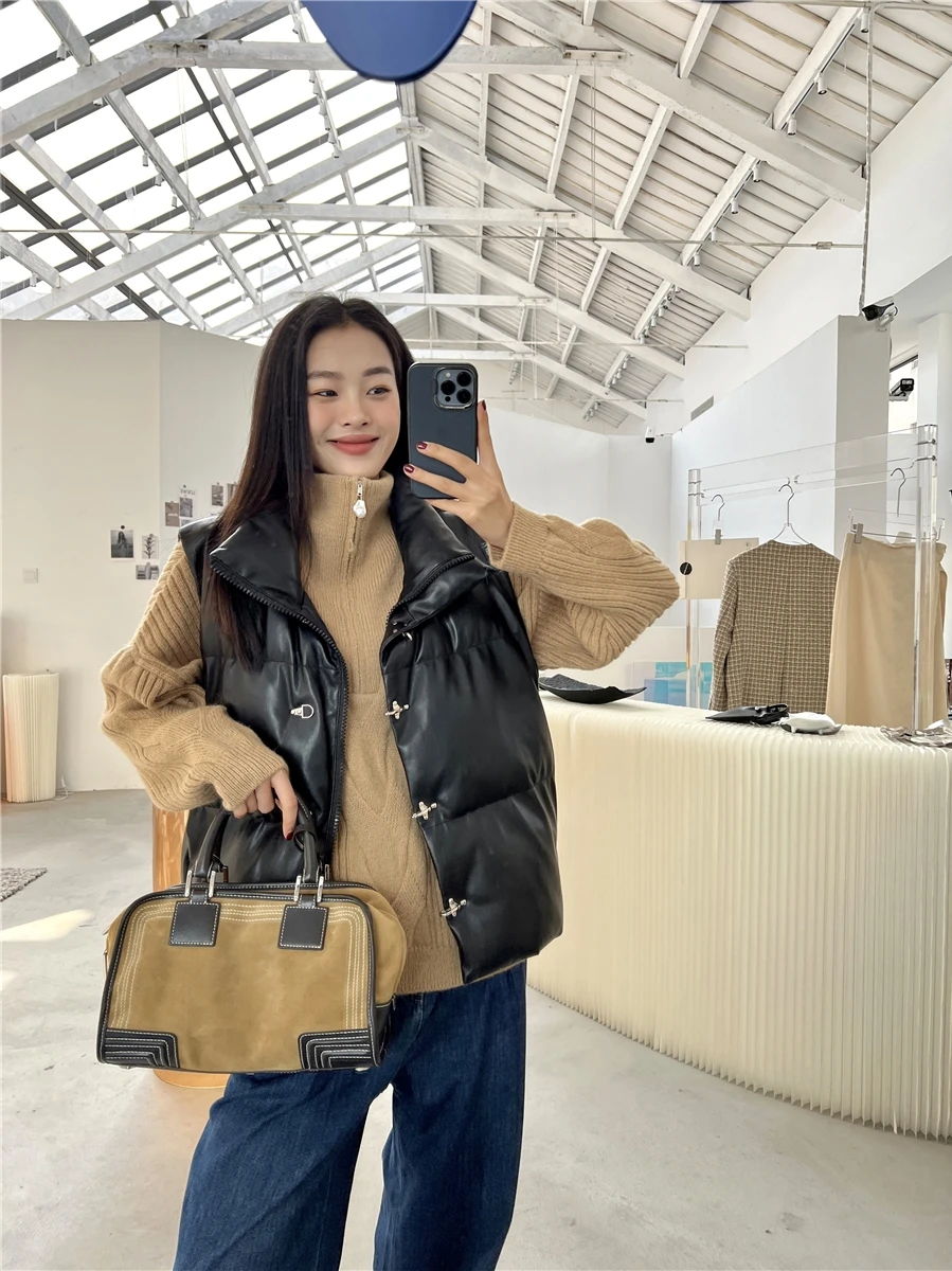 

Теплый хлопковый тюнетный жилет, женская зимняя модная верхняя одежда, черный протеиновый кожаный плавающий дизайн, застежка-молния для поездок на работу