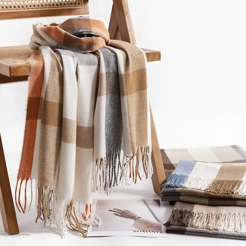

New Plaid Womens Scarf Sweet and Warm Scarf Fashionable Shawl Autumn and Winter Imitation Cashmere Scarf