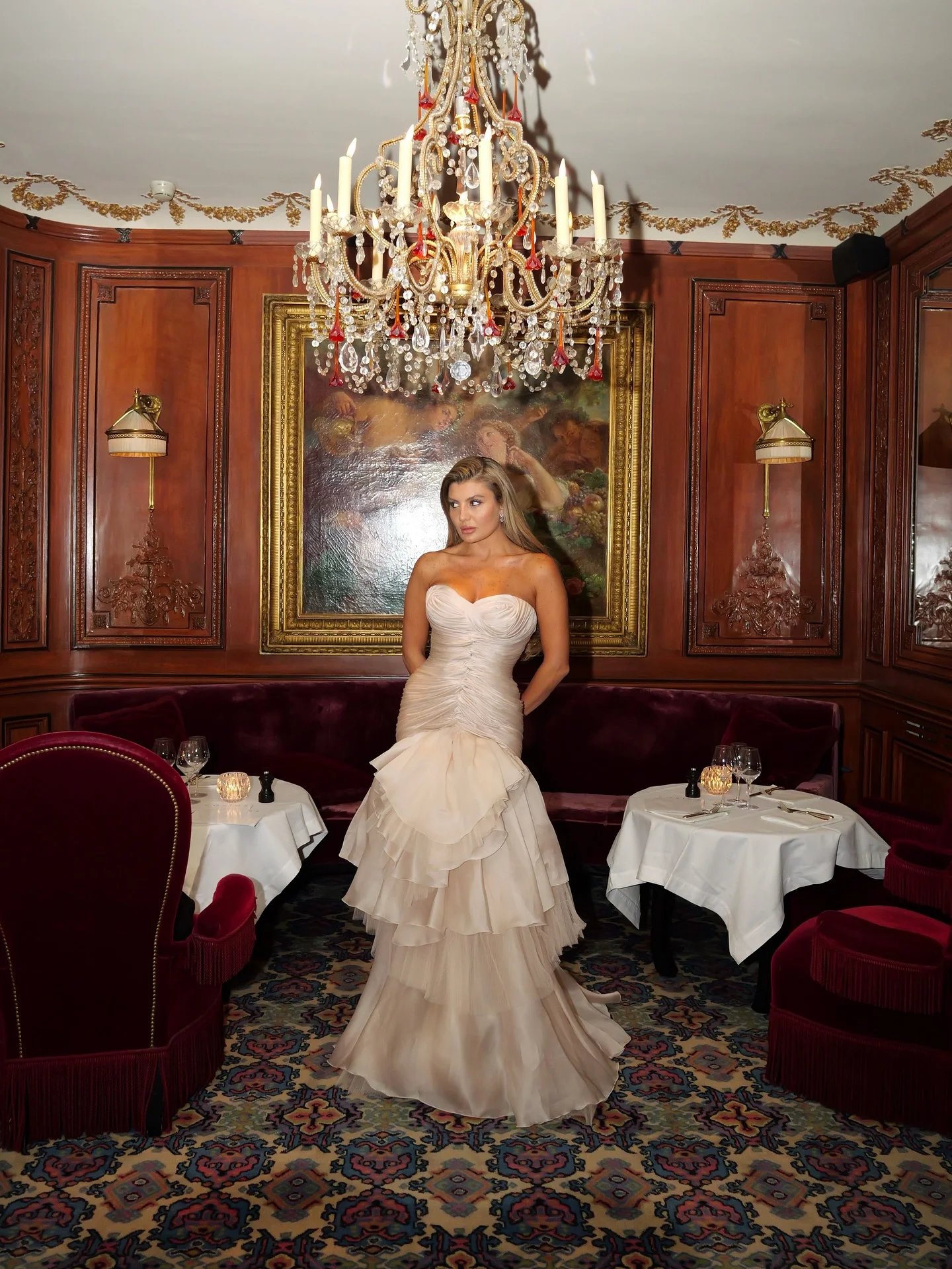 الشمبانيا حمالة Ruched ذيل السمكة ثوب مسائي خارج الكتف فستان كشكش الحرير الأورجانزا فساتين حفلات الزفاف وصول جديد