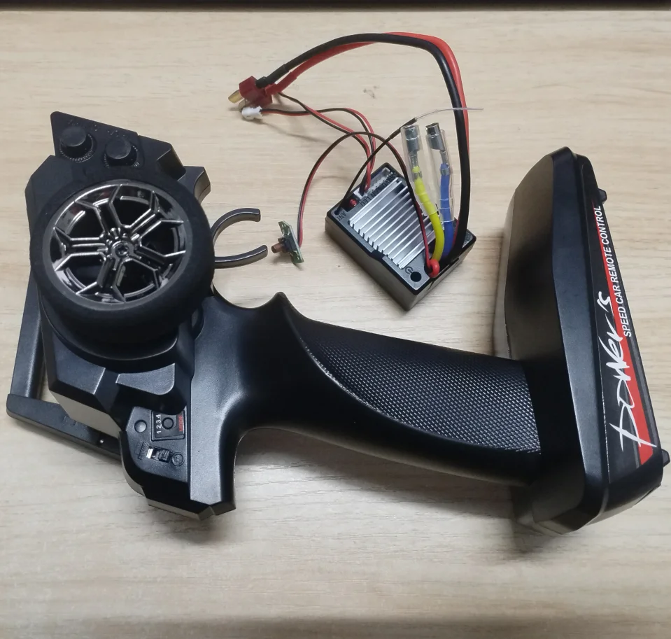 

12428-0056 12429-1151 Circuit board Receiver radio Wltoys 12428 12427 12427-B 12423 12628 12428-A/B/C 12429 RC Car Spare parts