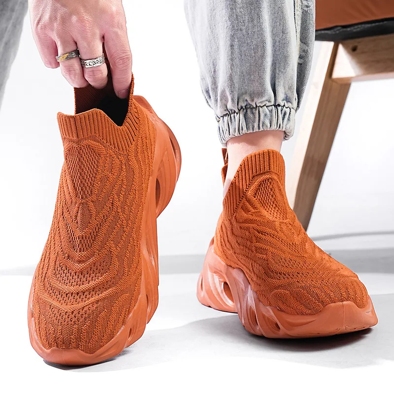 Klasik moda sarı erkek koşu ayakkabıları konfor çorap ayakkabı eğitmenler erkekler Unisex spor ayakkabı büyük boy 46 Zapatillas Hombre