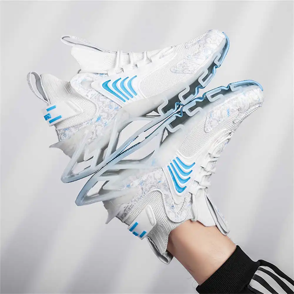

Height Increasing Oversize Silver Color Shoes Tennis Summer Boots Men Sneakers Luxury Designer Sports Womenshoes Overseas