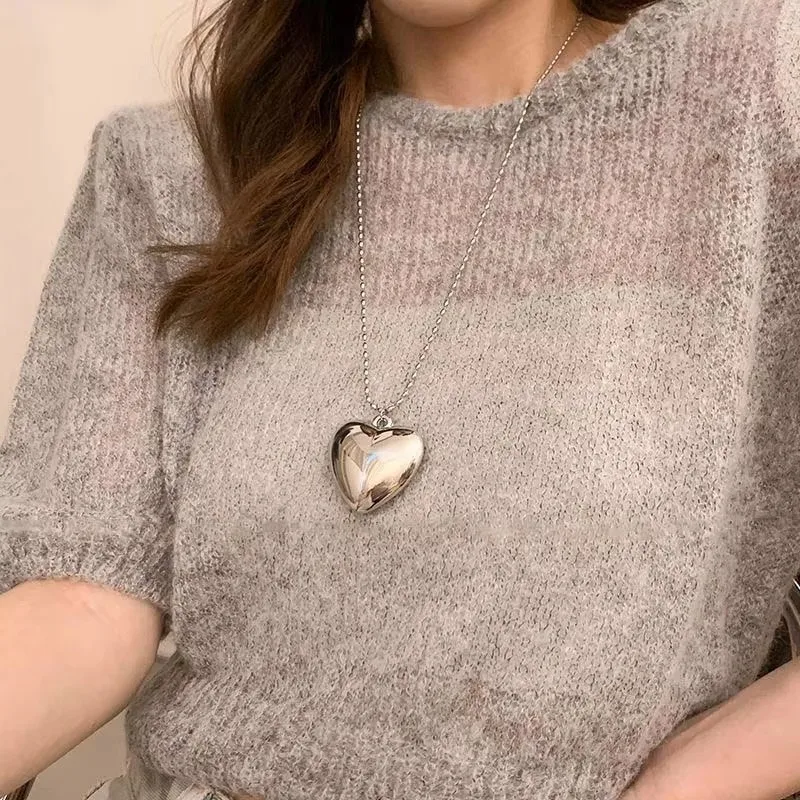 Y2K Silver Color Love Heart Pendant Necklace For Women Simple Metal Long Round Bead Sweater Chain Necklace Aesthetic Jewelry