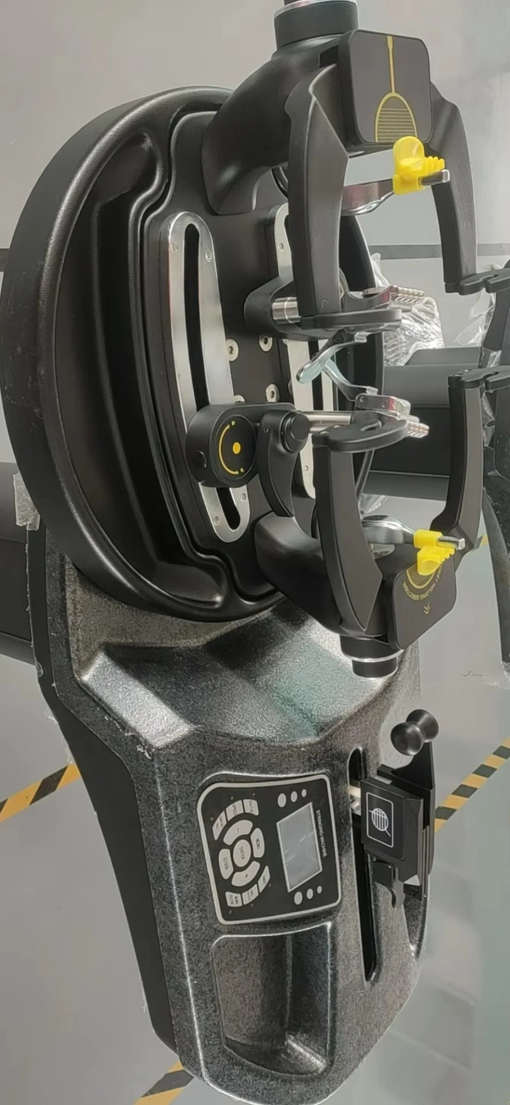 S3169 Automatic Badminton and Tennis Rackets Strings Machine