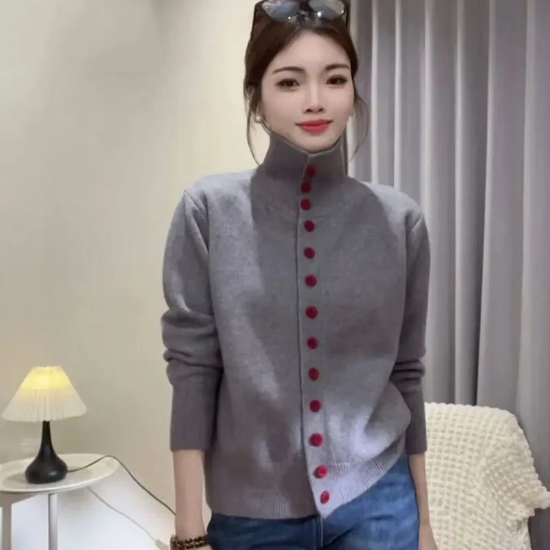 الياقة المدورة المرأة سترة 2026 جديد ربيع الخريف عالية الرقبة محبوك سترة شيك واحدة الصدر تريكو سترة سترة