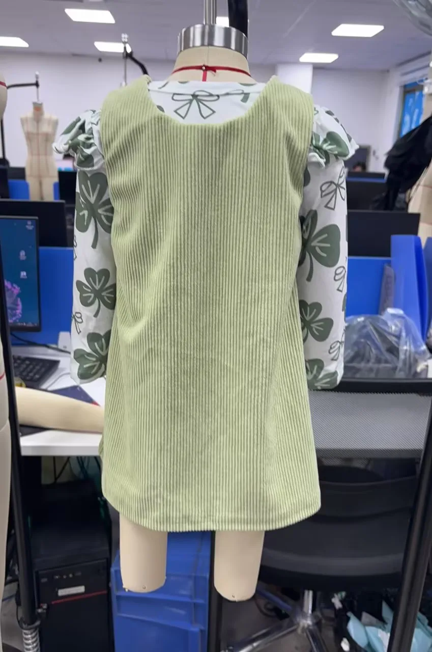 ملابس أطفال بناتي أيرلندية لطيفة بأكمام طويلة مطبوعة شامروك مع عصابة رأس فستان مكونة من 3 قطع