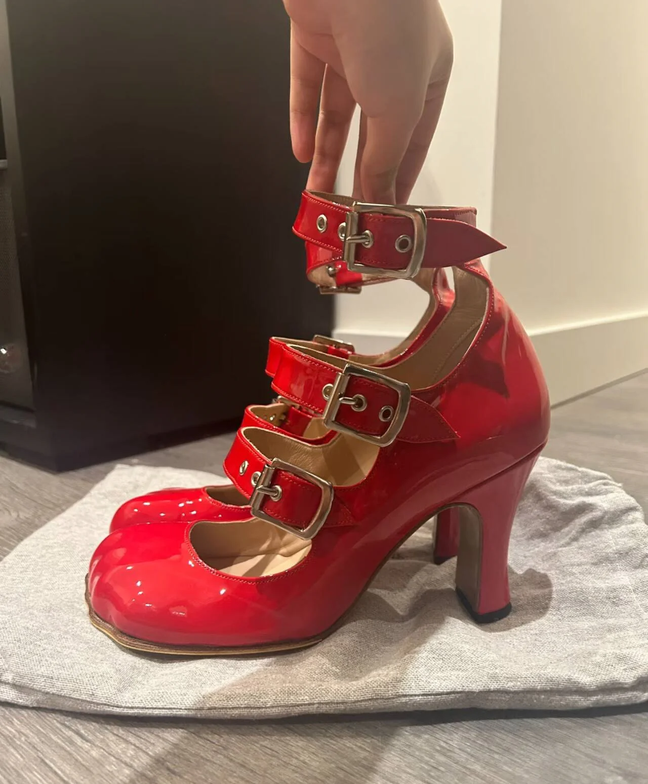 Retro Style Cat paw Toe Shallow Summer Women Marry Jane Shoes Stiletto High Heels Buckle Strap Design Large Size Sandals