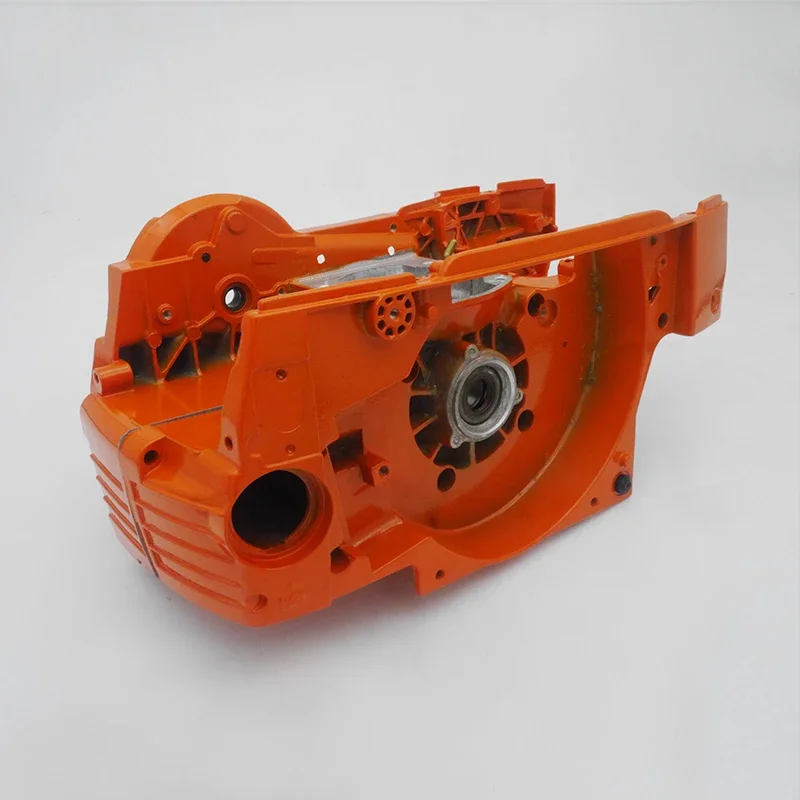 Crankcase Crank Bearing Oil Tank Engine Housing Fit For HUS 365 362 371 372 372XP Gas Chainsaw Motor Parts