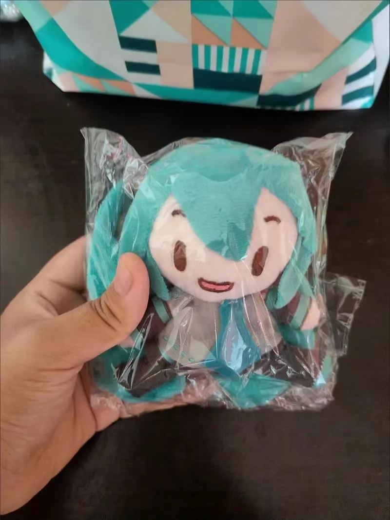 15CM 2025 New Anime Hatsune Miku sakura snow kawaii Q version Figure Model toys doll pendant girls christmas gifts