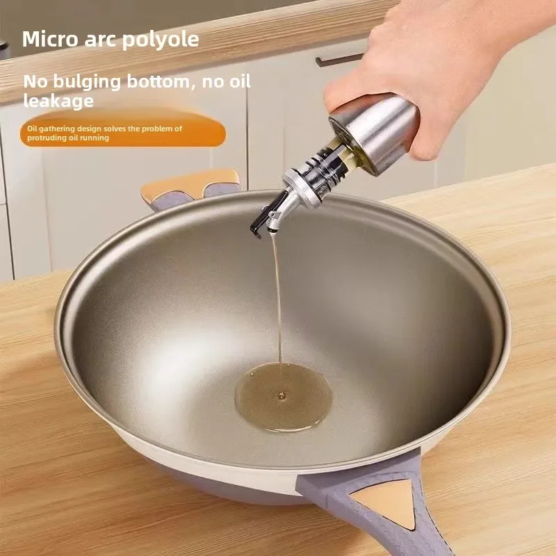 Titanium Steel Micro Pressure Frying Pan Gas Gas Cooker for Induction Cooker Non-stick Household Frying Pan Non-stick Iron Pan