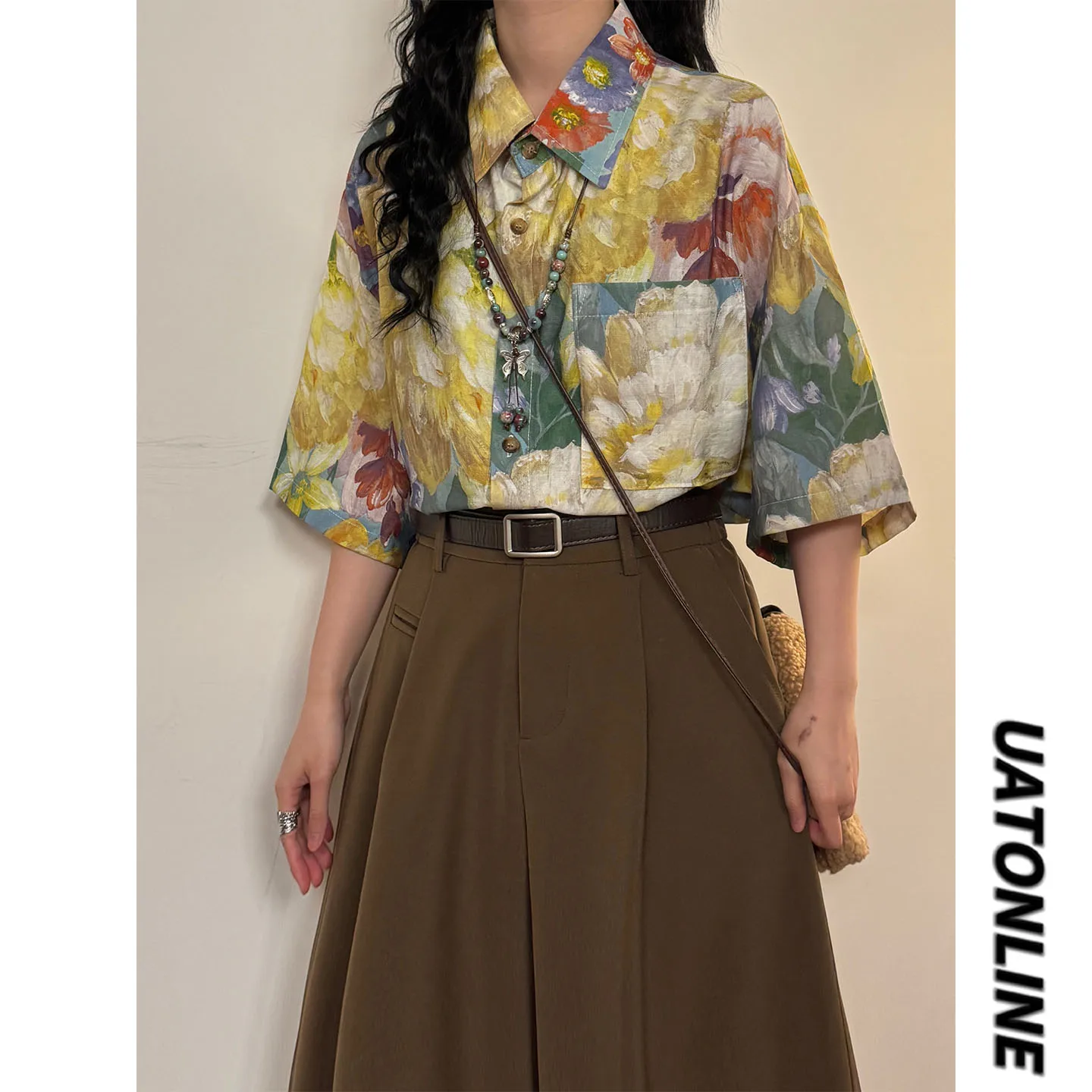 

UATONLINE2026 Summer Street Style Loose Fit Short Sleeve Graffiti Floral Print Unisex Shirt Skin-friendly Breathable Resistan...