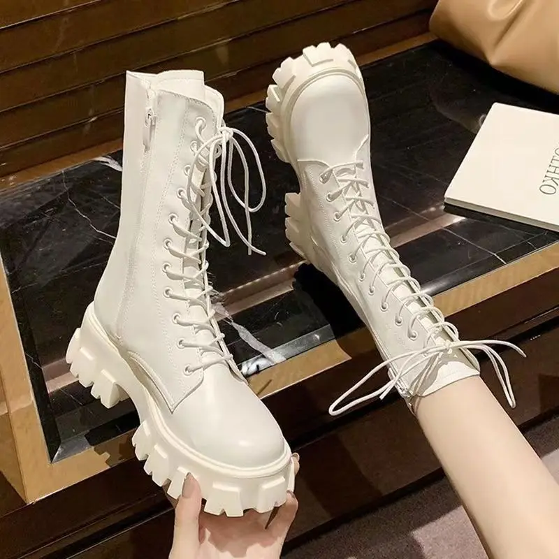 Small height Martin boots British style high-top women\'s shoes 2024 autumn and winter thick bottom plus velvet white boots