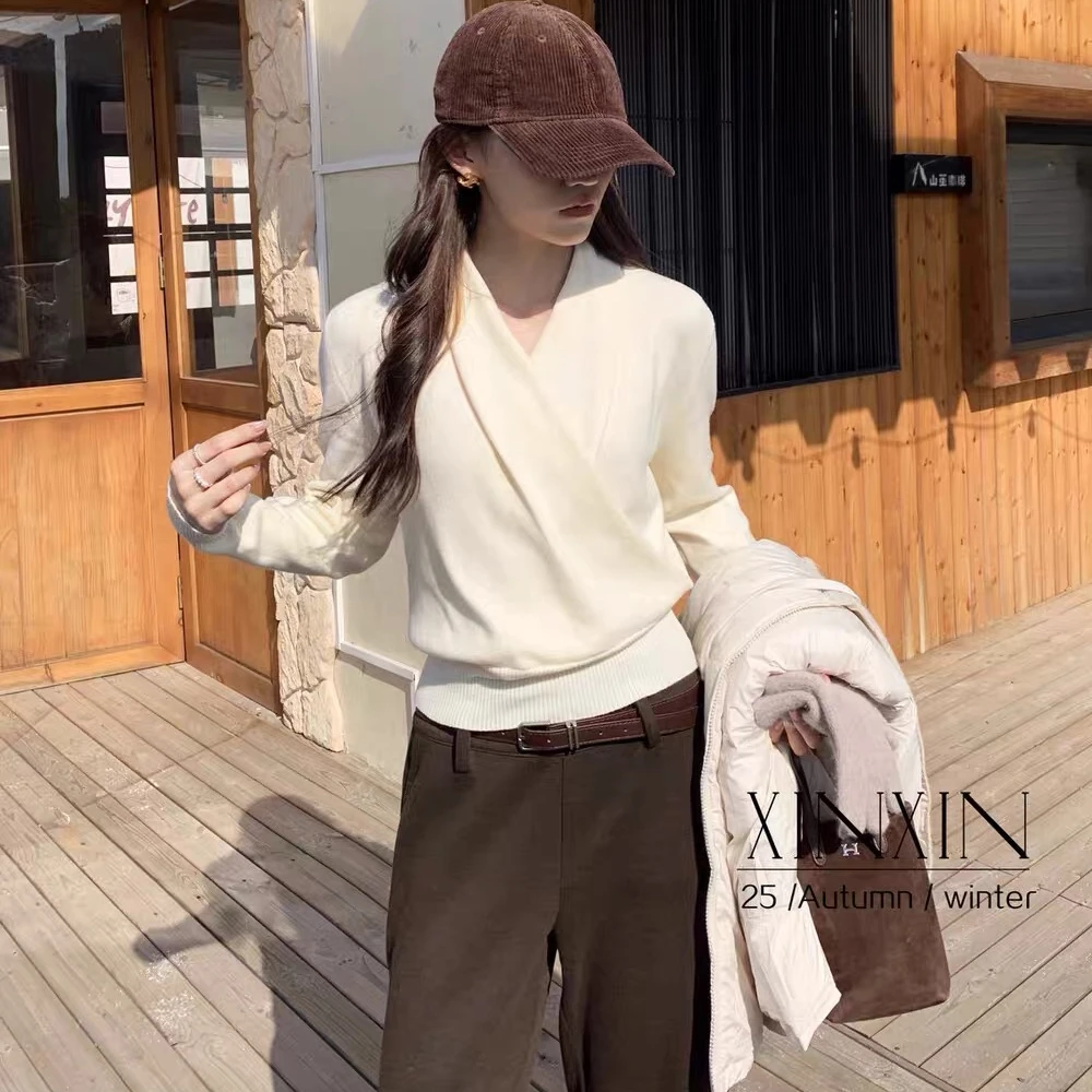 

Pullovers Womens With Short Sleeves Picnic Ready Outdoor Dining Countryside Meal Nature Setting Al Fresco Experience Food Korean