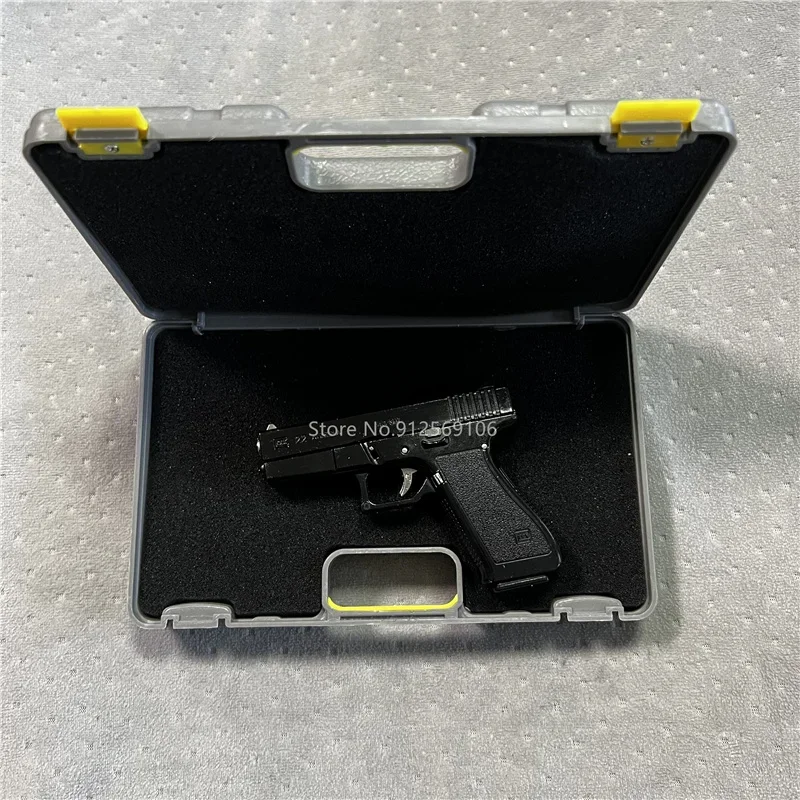 1:2.05 1:3 M92A1 92F 93R Glock G17 G22 Colt 1911 Desert Eagle Mauser P226 Gun Pistol Miniature or Keychain Case Gift Box