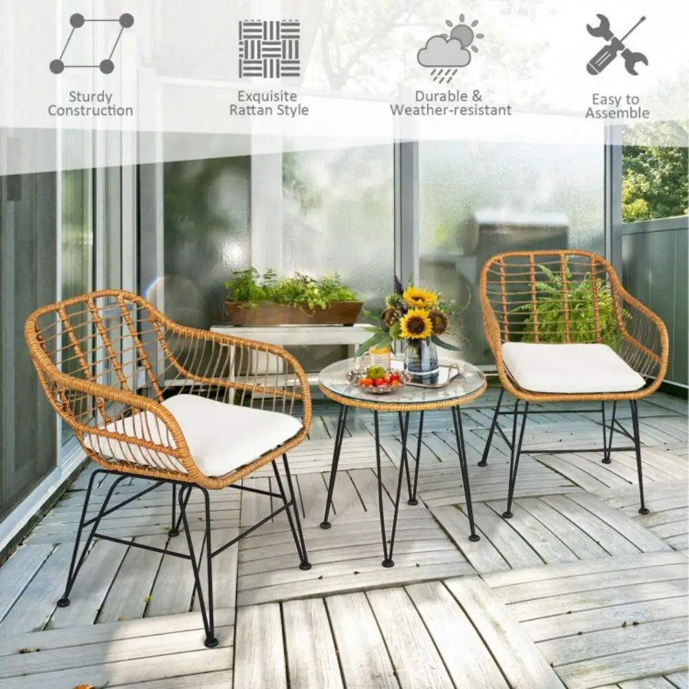 Set di mobili in rattan da 3 pezzi con sedie imbottite e tavolo in vetro per patio, portico, balcone, relax all'aperto, design moderno