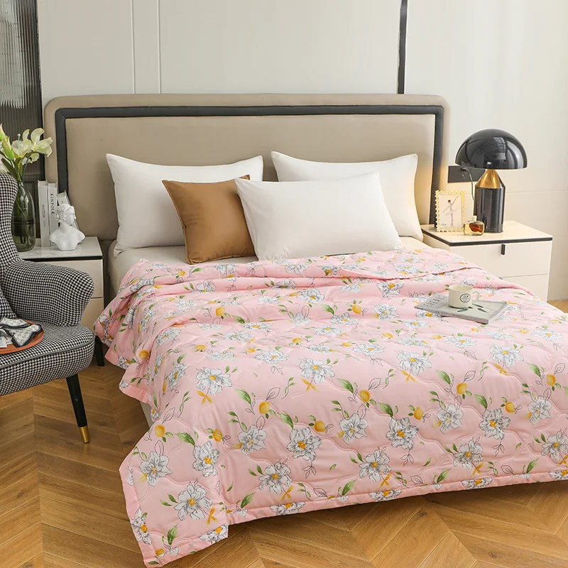 Pink Skin-friendly Summer Cool Quilt Double/single Bed Comforters Quilts Bedding Cover Air Condition Thin Wadding Blanket