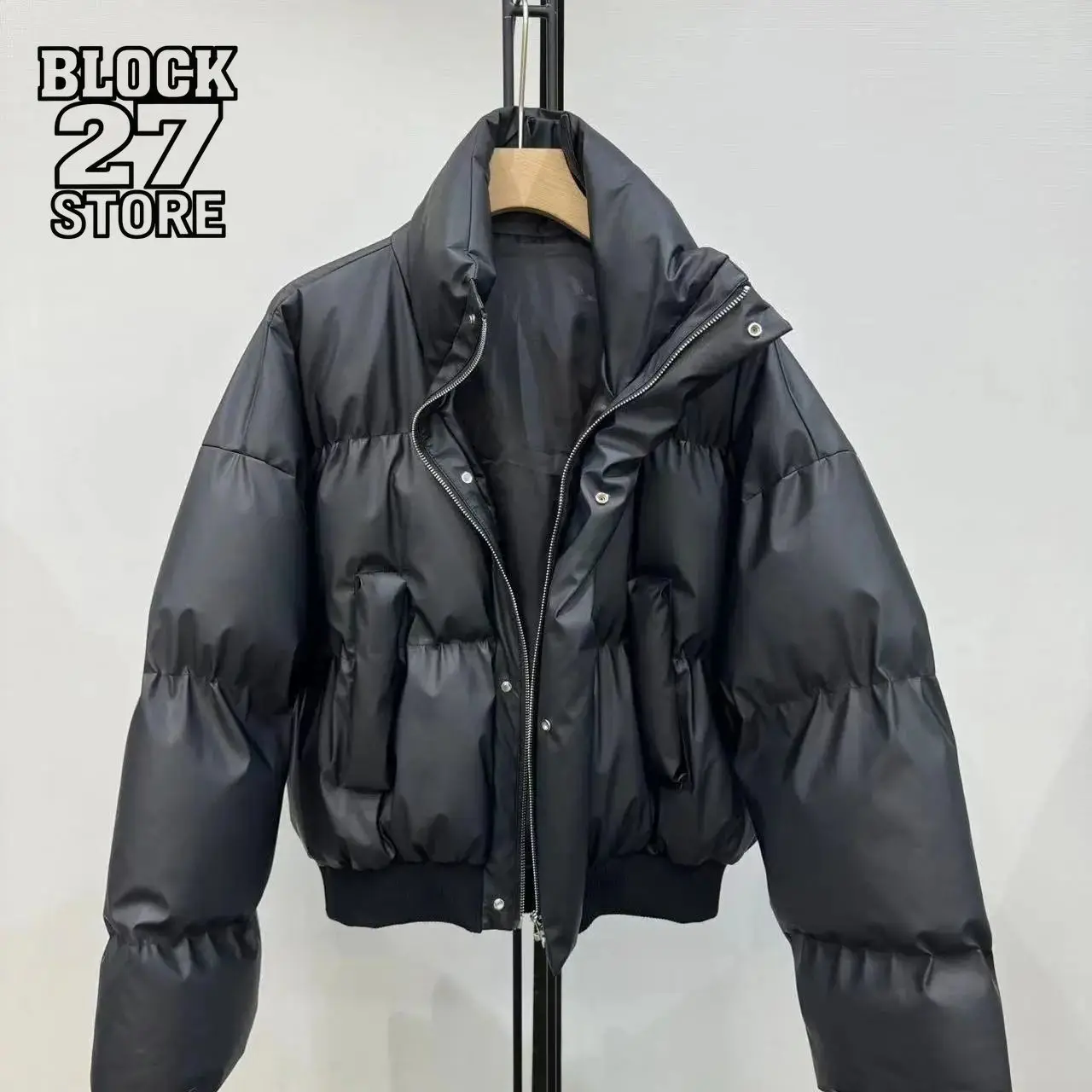 

Harajuku Vintage Short Padded Cotton Jacket Men Winter Warm Thick Stand Collar Loose American Retro Bread Style Coat Outerwear