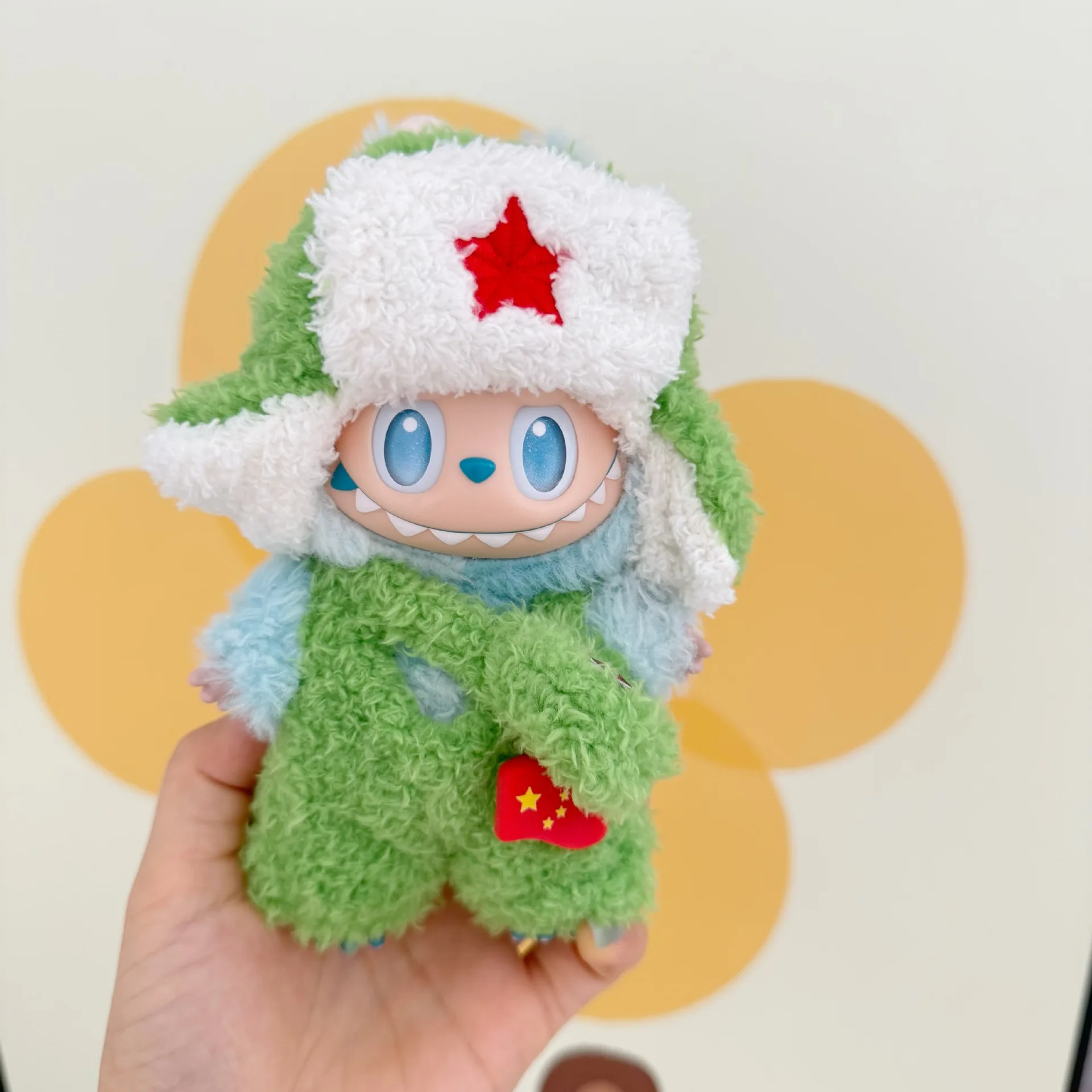 Рисунок 4 - Одежда для кукол Labubu