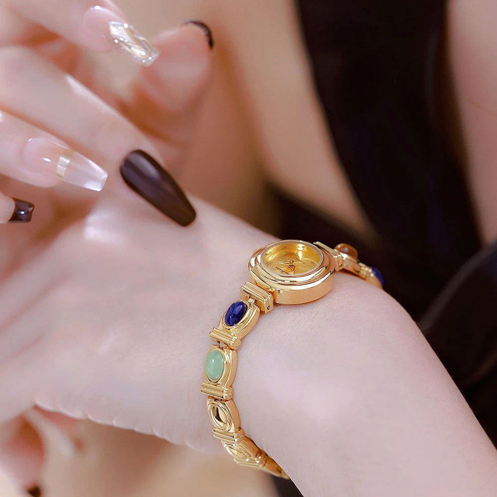 BS Bee Sister Vintage Woman Watch الفاخرة جولة الهاتفي سبيكة ساعات الكوارتز أزياء بسيطة ساعات المعصم النسائية