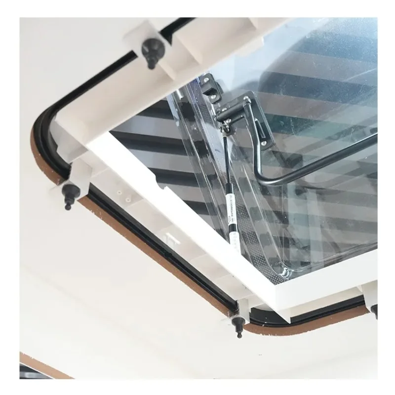 كوة RV ممتازة مقاس 800 × 500 مم مع حماية من الأشعة فوق البنفسجية وتصميم مانع للتسرب للمخيمات الحديثة #3