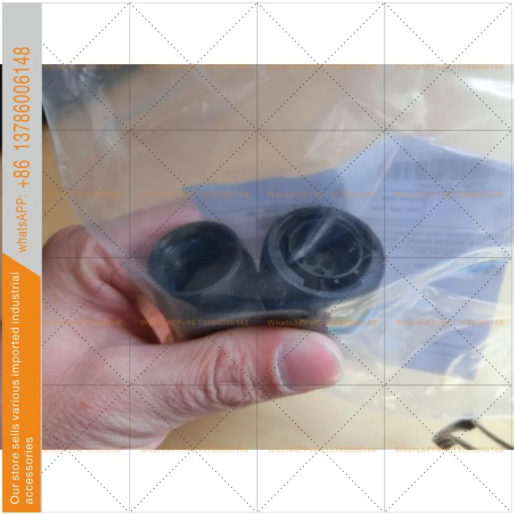 UTS6JC1412P Circular Connector TrimTrio UTS Series Plug 12-Bit Male