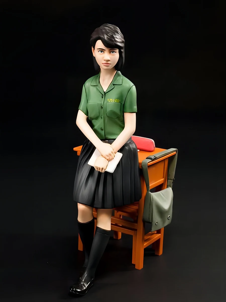 

1/12 resin figure unpainted model kit, female high school student, unassembled and unpainted GK model kit