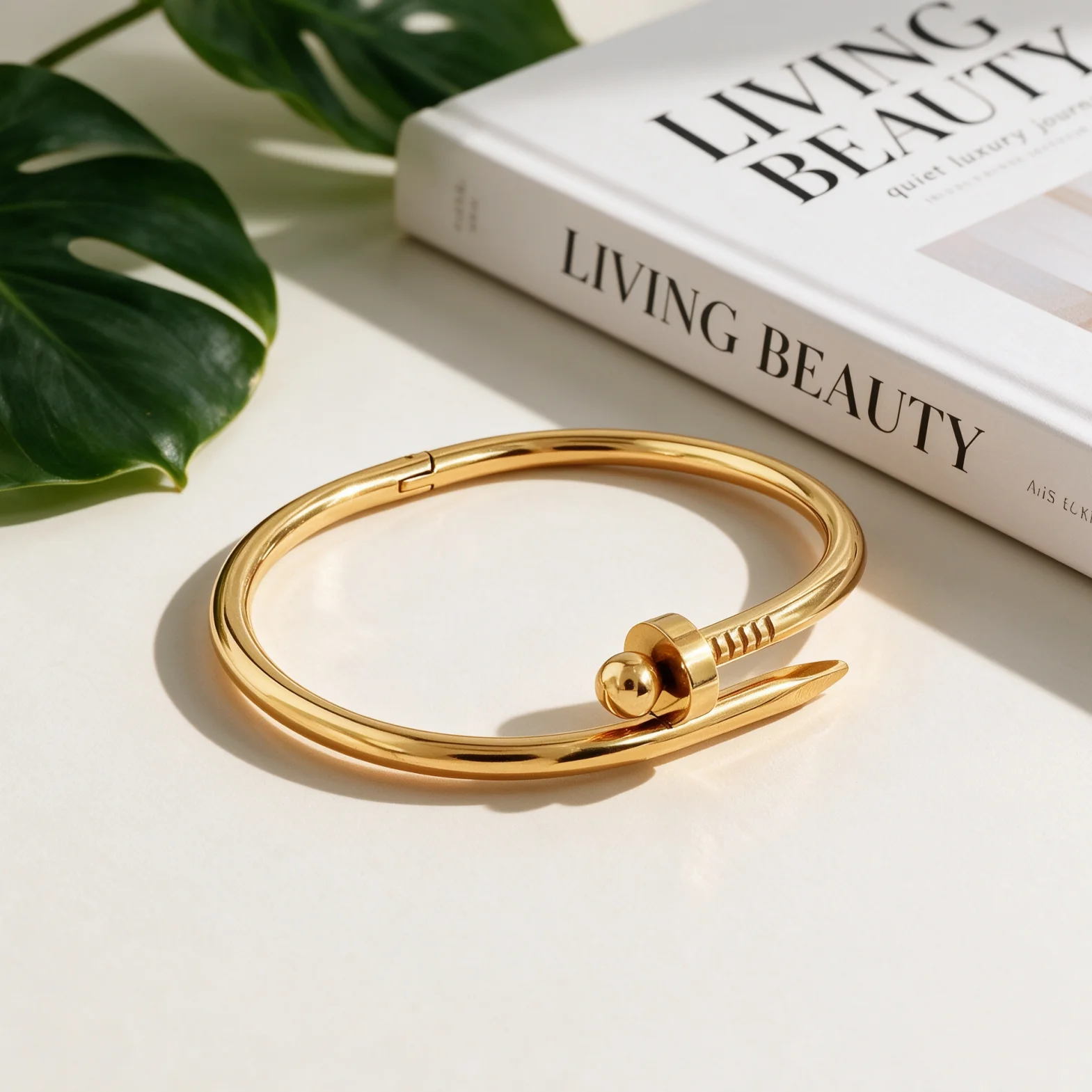 1pc Cold Luxury Style Metal Nail Lock Shaped Oval Clasp Bangle For Women Daily Commute Wear