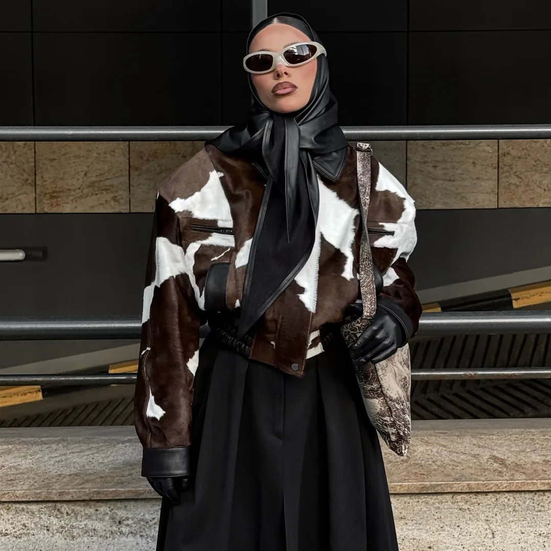 

Женская осенняя винтажная высококачественная кожаная куртка с коровьим принтом, уникальный дизайн, уличный стиль, короткая верхняя одежда на пуговицах с лацканами