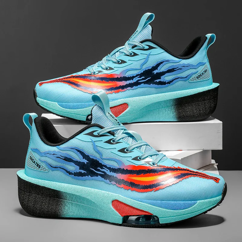 

Мужские кроссовки для бега — легкая амортизация, нескользящая подошва, дышащие кроссовки, удобная подкладка, подходят для спортзала, бега, повседневного ношения — универсальность на все сезоны, стильный дизайн, стабильная застежка на шнуровке.