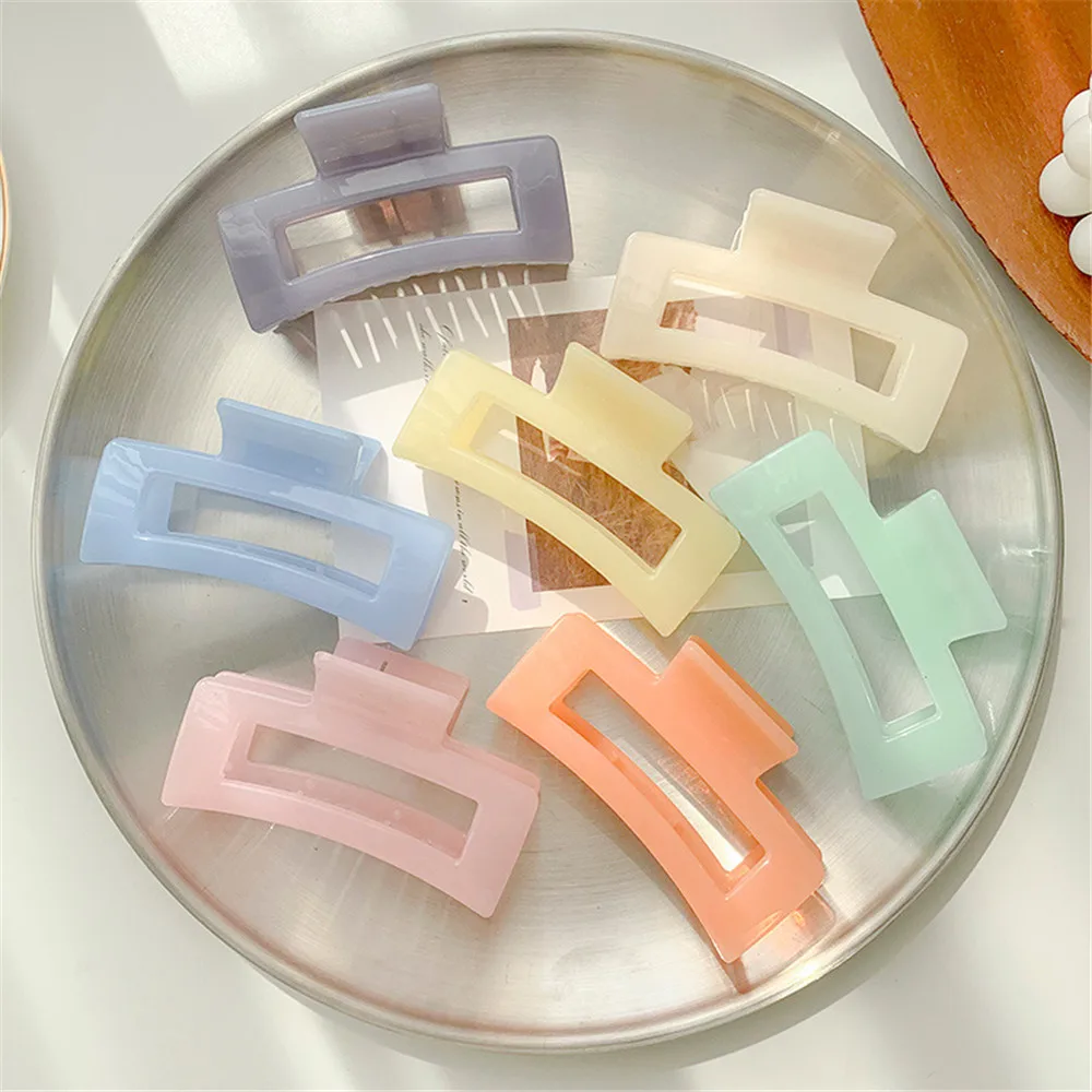 

Korean Women Girls Plastic Hair Claws Hair Clips Headwear Large Size Hairpin Crab Barrette Fashion Ornament Hair Accessories
