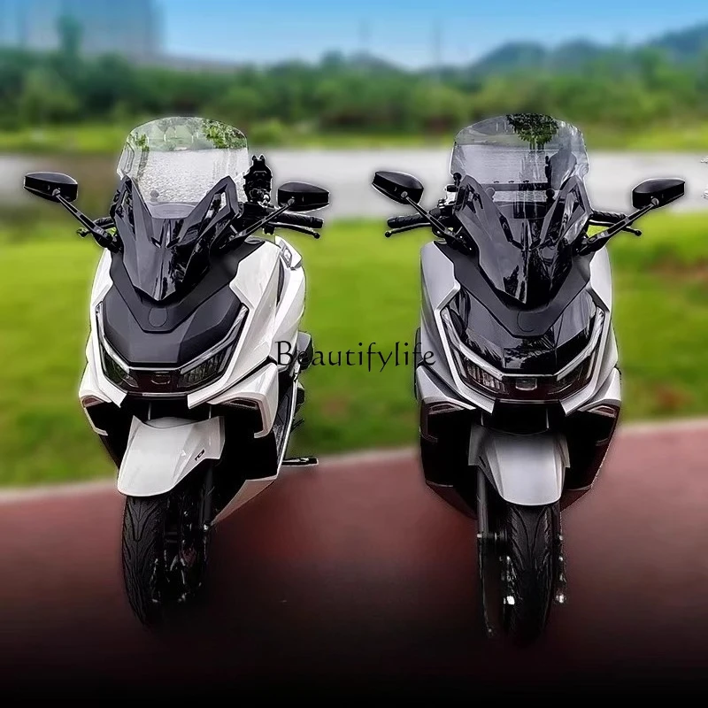 

Decorative crossbar rearview mirror forward windshield