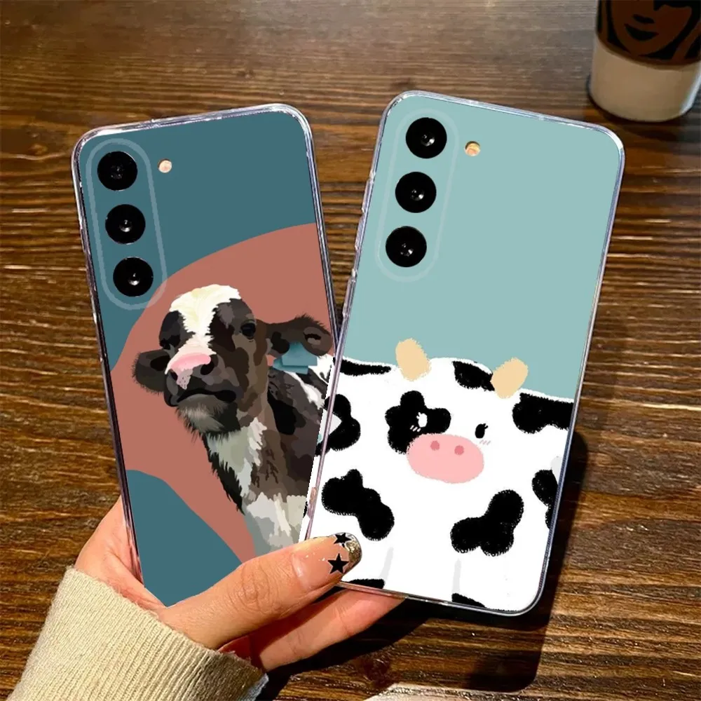 Cartoon Dairy Cattle Cow Phone Case For Samsung S23,23,22,30,21,10,9,8 Note20 Ultra,Lite,Ultra,5G,Plus,FE,Soft Transparent Case