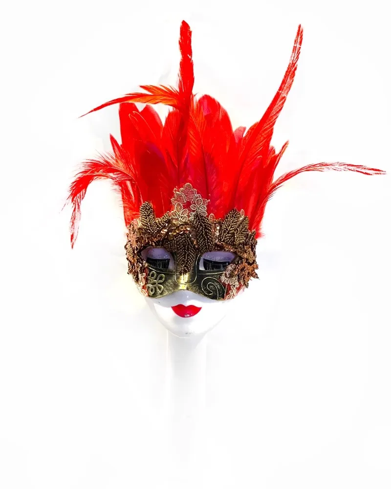 

European and American Queen Red Feathers Upscale Exaggeration Ball Annual Meeting Mask Halloween Ladies Bar Party Mask