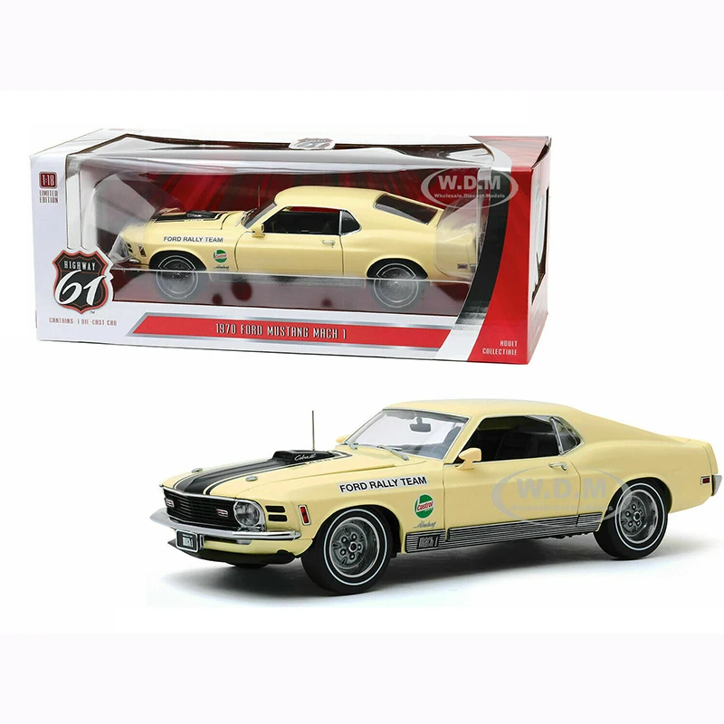 Diecast Alloy 1:18 Ford Mustang Mach 1 Rally Racing Car Muscle Car Model Beige Classic Collection Display Ornament Gift Souvenir