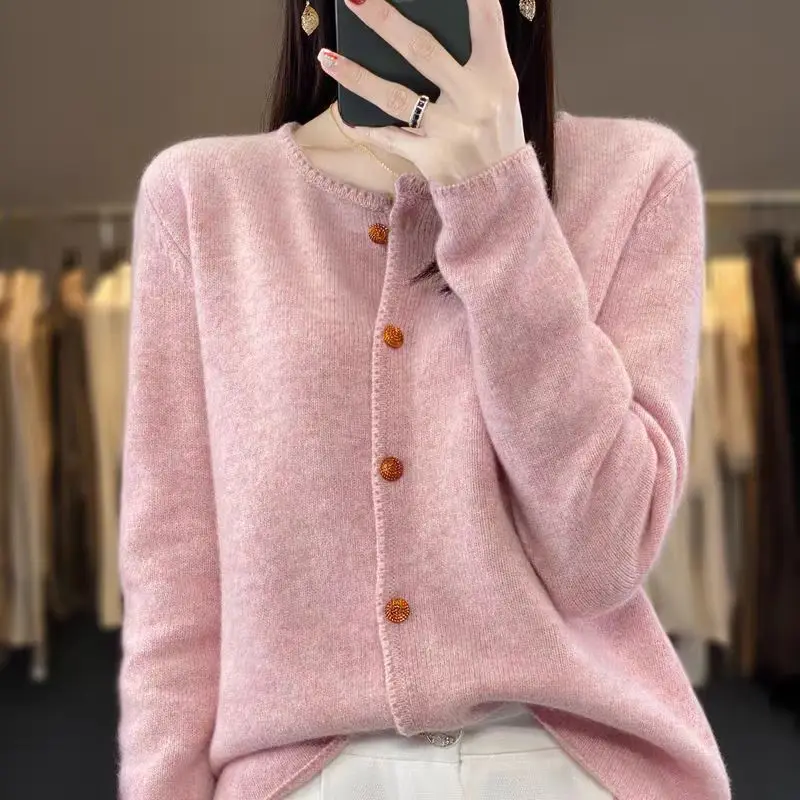 

Spring and Autumn New Women's Cashmere Fashionable Round Neck Simple Solid Color Metal Buckle Loose Slimming Knitted Cardigan