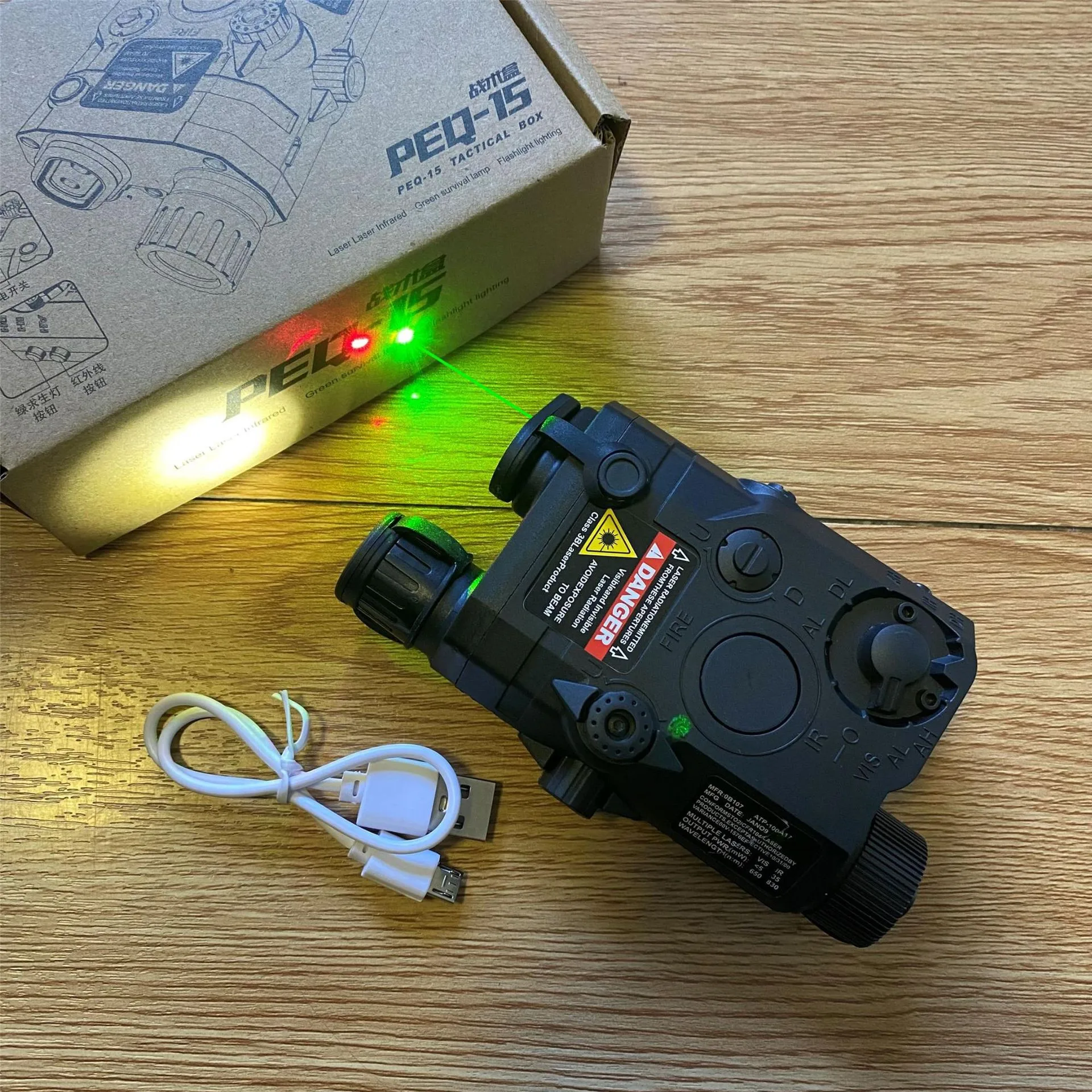 Outdoor Sports PEQ15 Toy Battery Box Nylon Parts Infrared Green Flashlight Flash Toy Accessories
