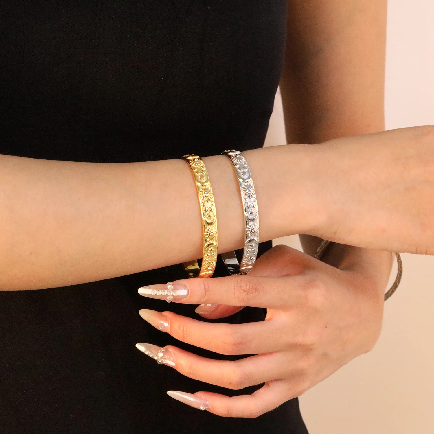 ASONSTEEL Golden Stainless Steel Moon Sun Star Bracelet Bangle Stylish Zirconia 60mm Open Wrist Jewelry браслет Bijoux