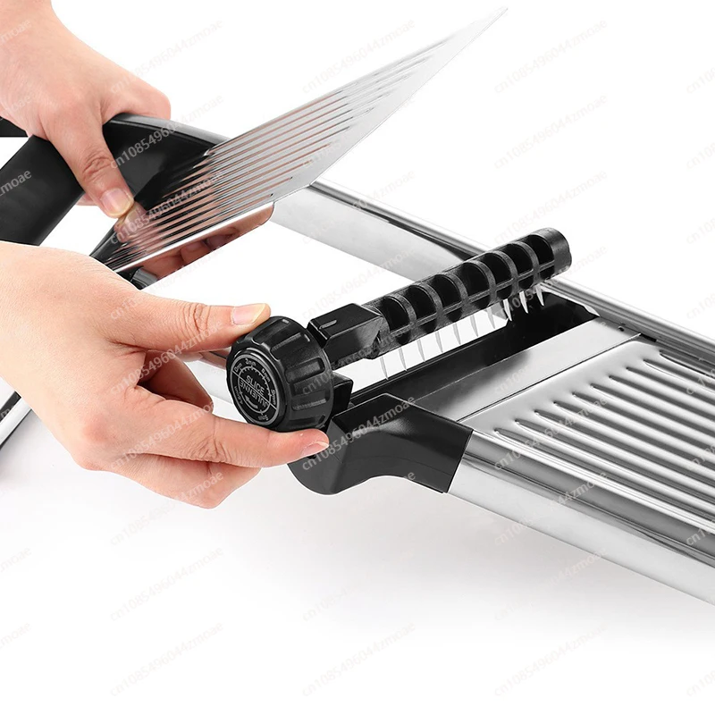 Multifunctional stainless steel vegetable cutter - three-in-one wiping/slicing/shredding, kitchen potato shredder