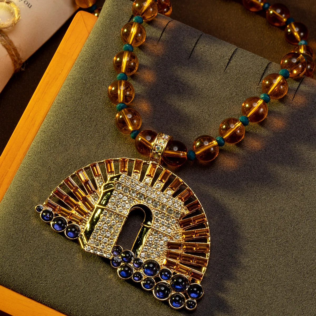 vintage Diamond Castle shaped Pendant Necklace Elegant Accessories