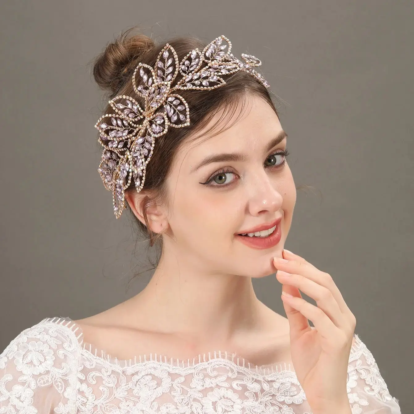 New Luxury Bridal Headpiece Rhinestone Wedding Hair Accessories Crystal Bridal Headband Leaf Floral Woman Headwear image 3