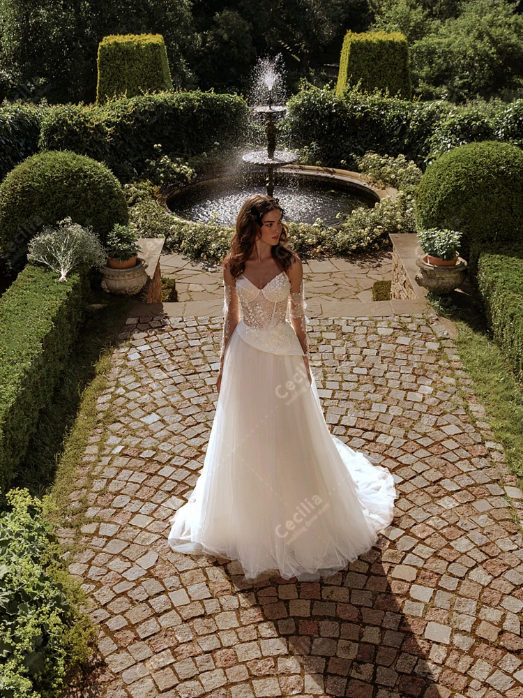 Vestidos de casamento glamorosos uma linha vestidos de noiva tule em camadas roupões rendas apliques mangas completas vestidos de novia personalizado 2025