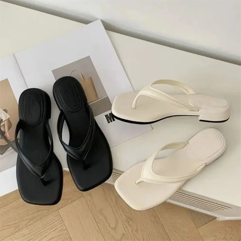 Women Solid Square Toe Flip Flops, Soft Non-Slip Casual Summer Sandals for Beach Pool Indoor Outdoor view 3