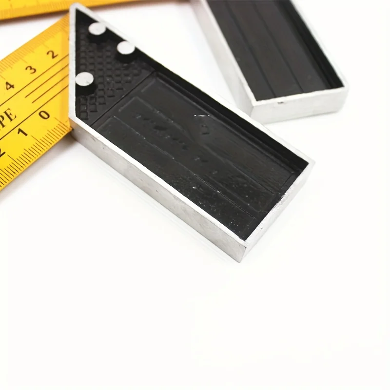 Metal Carpentry Squares, L-Shaped Frame Right Angle Ruler, Durable Steel Square Tool for Woodworking and Framing