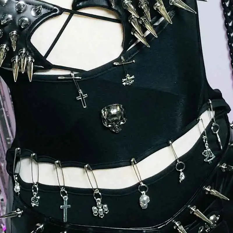 

E-Girls Gothic Tank Studded Rivet Kawaii Grunge Hip Hop DIY Club Wear Hand Made Y2K TOPS Skull Harajuku Punk Rock Emo Goth Cyber