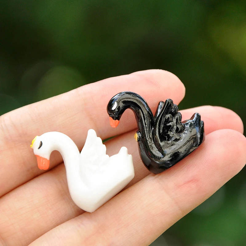 10Pcs/bag New Miniature Resin Swan Doll Model Creative Mini Animal Kids Toys Micro-landscape DIY Aquascape Desktop Decorations