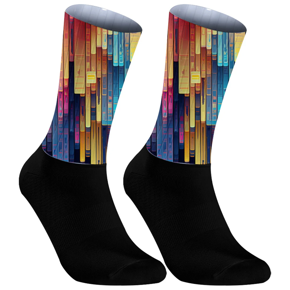 

Cushioned Moisture Wicking Athletic Compression Socks Cycling Socks Halloween for Men and Women Breathable Socks New