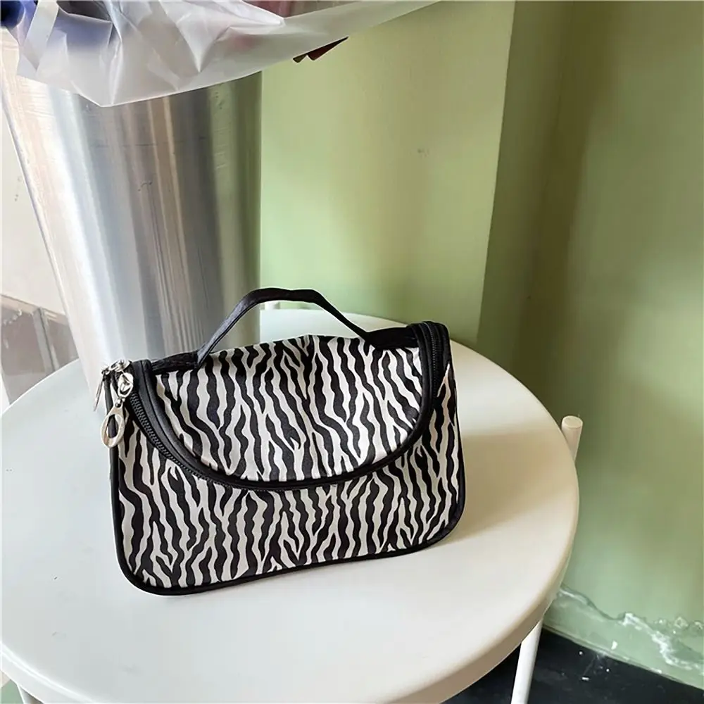 with Mirror Makeup Bag Makeup Accessory Waterproof Cosmetic Pouch Leopard Print Travel Cosmetic Bag for Outdoor Travel